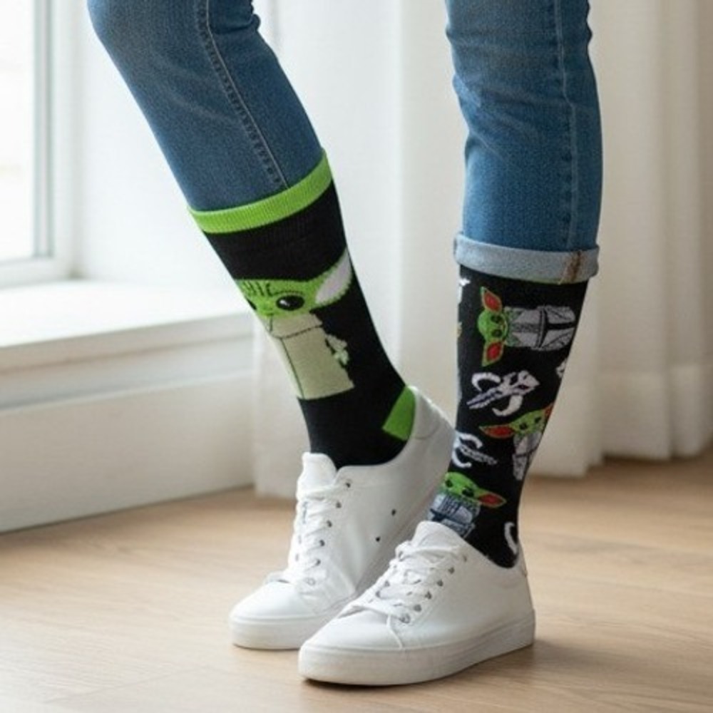 Star Wars The Mandalorian Grogu Baby‎ Yoda Crew Socks Black Green Men New